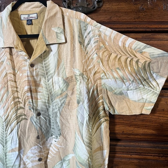 Tommy Bahama Leaf Print Button-Up Shirt - Picture 2 of 5